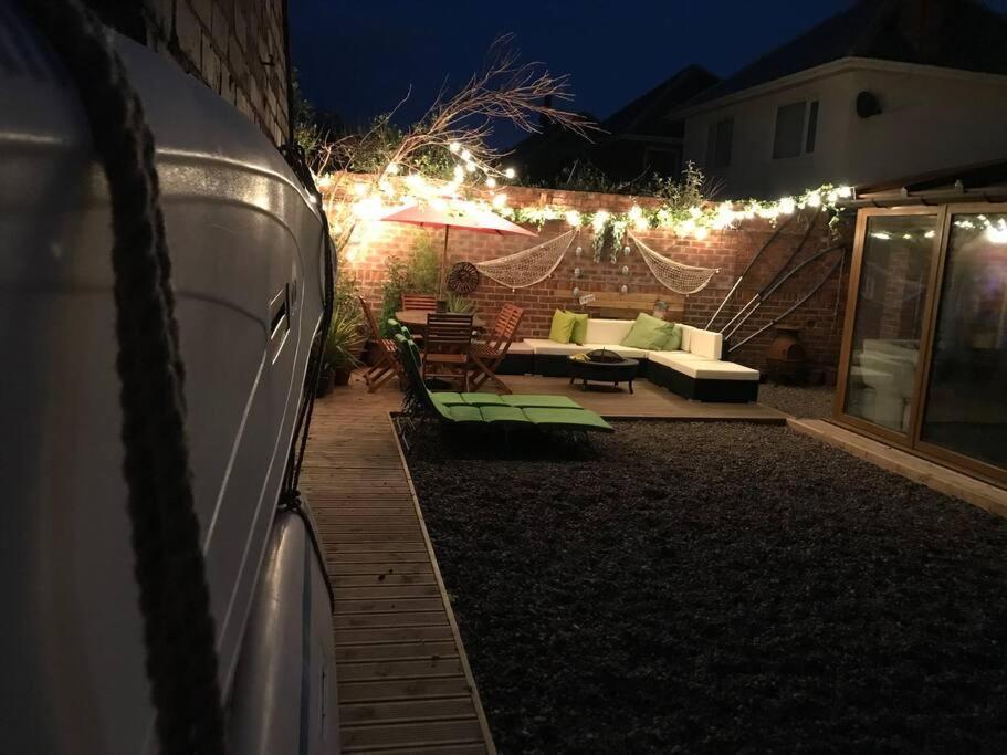 The Beach House South - Blackpool - Entire Holiday Home Luaran gambar