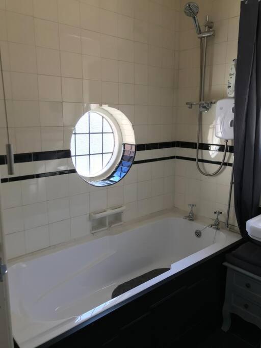 The Beach House South - Blackpool - Entire Holiday Home Luaran gambar