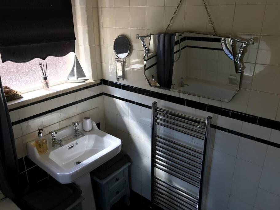The Beach House South - Blackpool - Entire Holiday Home Luaran gambar